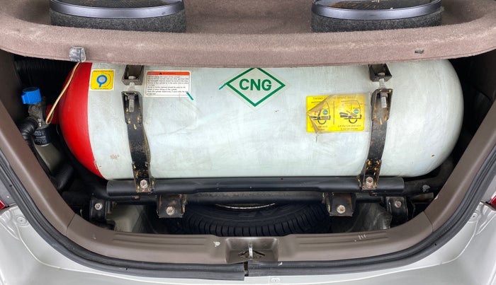 2012 Maruti Zen Estilo LXI CNG, CNG, Manual, 45,356 km, Boot Inside