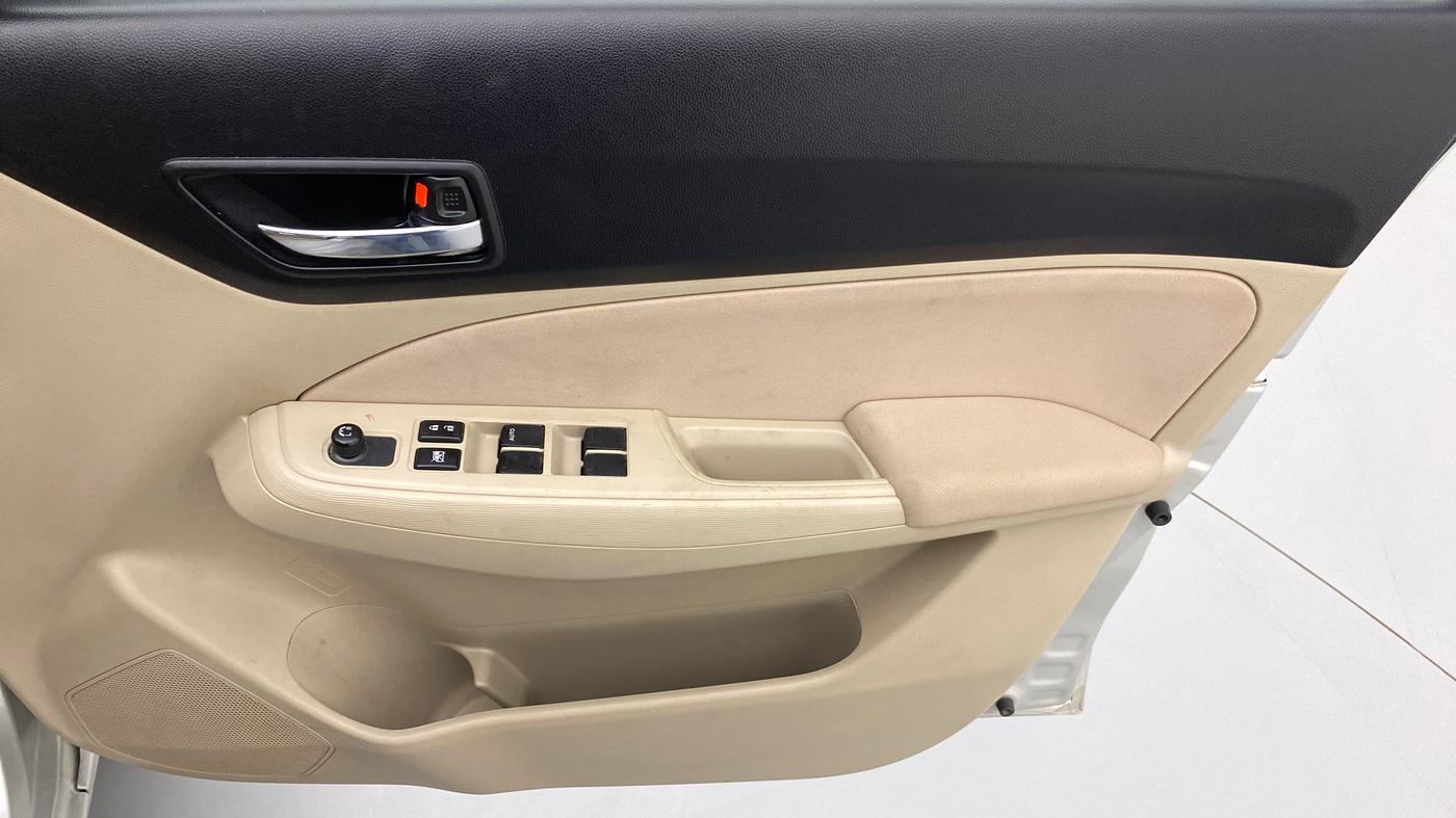2019 Maruti Dzire VXI, Petrol, Manual, 12,706 km, Driver Side Door Panels Control