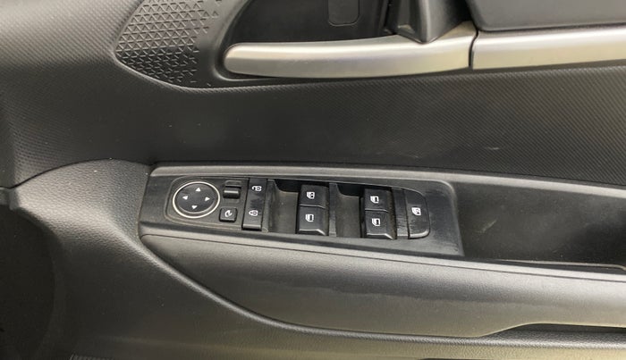 2022 KIA SONET HTK PLUS 1.2, Petrol, Manual, 15,467 km, Driver Side Door Panels Control