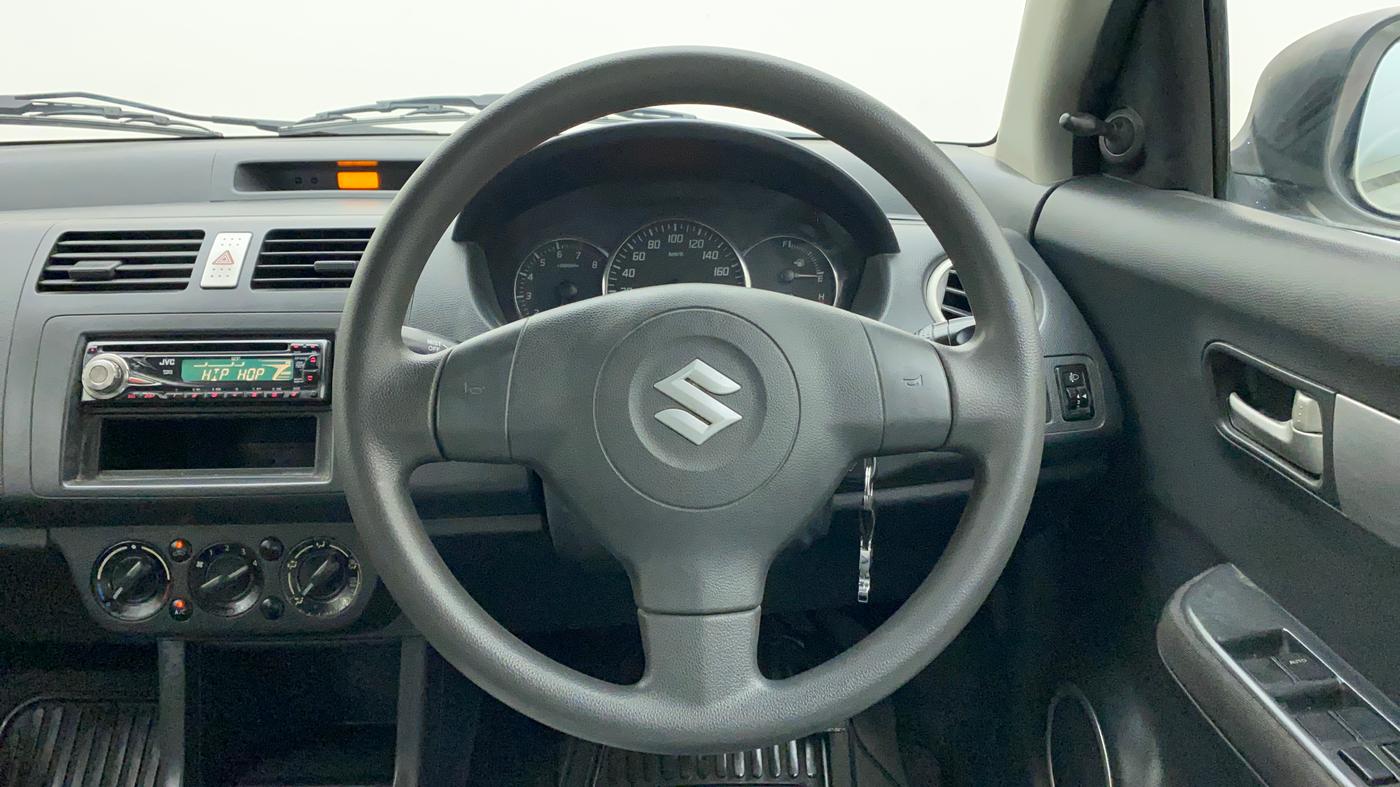 2011 Maruti Swift VXI, Petrol, Manual, 66,846 km, Steering Wheel Close Up