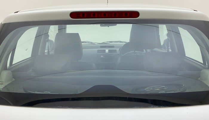 2011 Maruti Swift VXI, Petrol, Manual, 66,846 km, Rear windshield - Minor spot on windshield