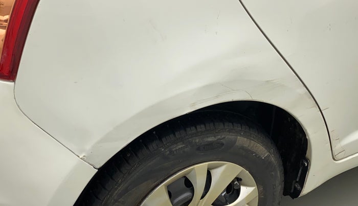 2011 Maruti Swift VXI, Petrol, Manual, 66,846 km, Right quarter panel - Slightly dented
