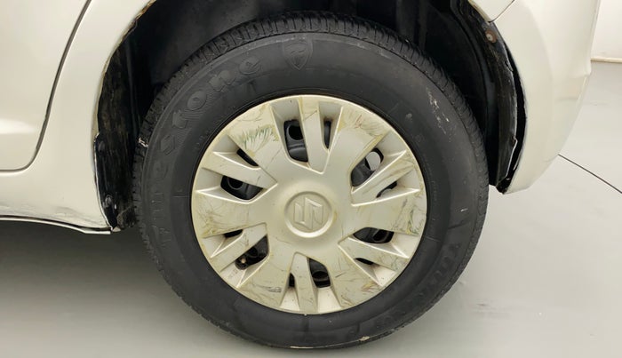 2011 Maruti Swift VXI, Petrol, Manual, 66,846 km, Left Rear Wheel