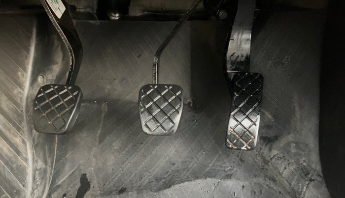 2022 Skoda SLAVIA ACTIVE 1.0L TSI MT, Petrol, Manual, 1,03,058 km, Pedals