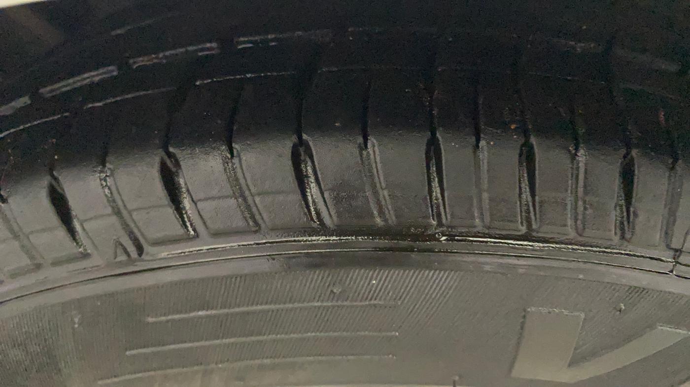 2018 Ford Figo Aspire TREND 1.5 DIESEL, Diesel, Manual, 1,36,673 km, Left Front Tyre Tread