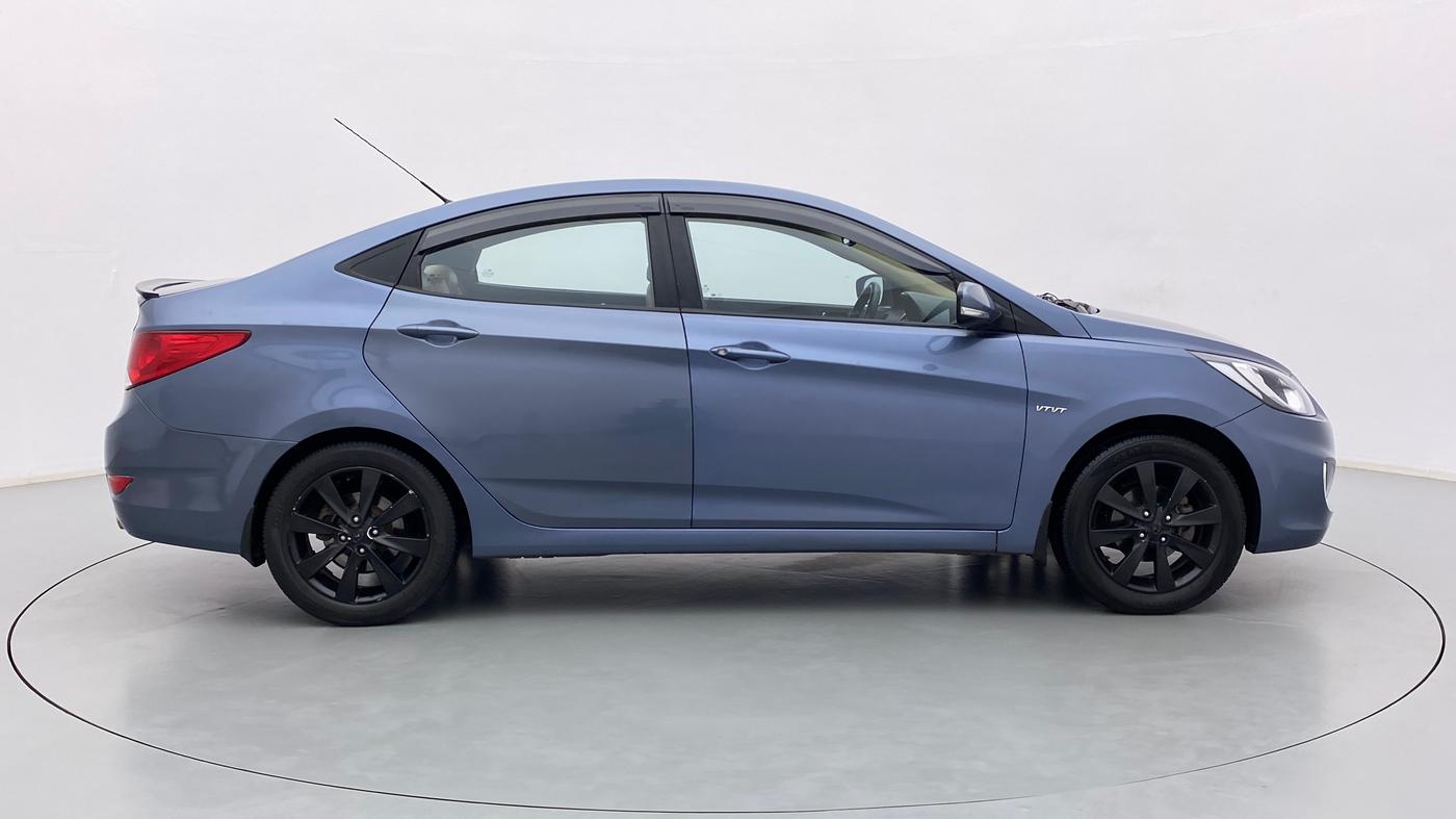 2014 Hyundai Verna FLUIDIC 1.4 VTVT CX, CNG, Manual, 1,05,810 km, Right Side View