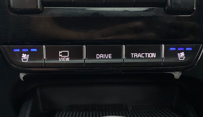 2020 KIA SONET GTX PLUS 1.5D  AT, Diesel, Automatic, 13,999 km, Heated/ Ventilated Seats