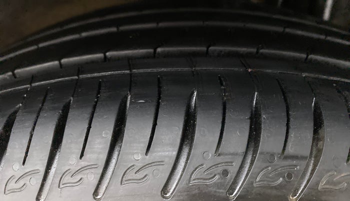 2020 KIA SONET GTX PLUS 1.5D  AT, Diesel, Automatic, 13,999 km, Left Rear Tyre Tread