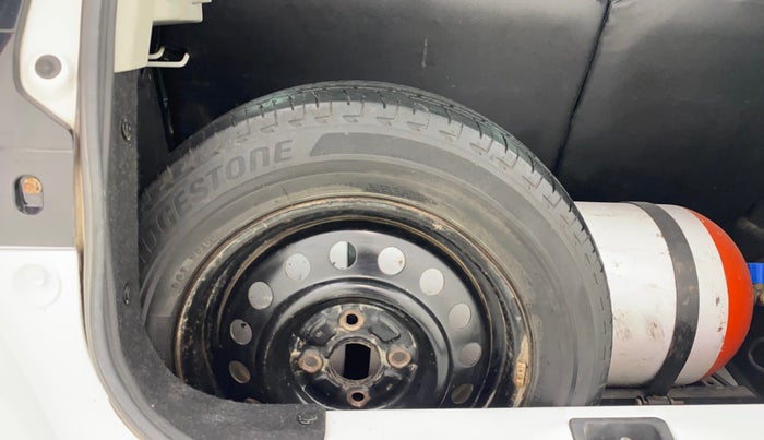 2019 Maruti New Wagon-R ZXI 1.2, CNG, Manual, 1,29,006 km, Spare Tyre