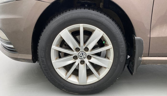 2017 Volkswagen Ameo HIGHLINE1.5L, Diesel, Manual, 82,864 km, Left Front Wheel