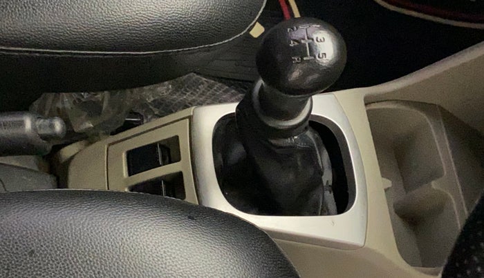 2017 Maruti Alto K10 VXI, Petrol, Manual, 91,773 km, Gear lever - Boot cover slightly torn