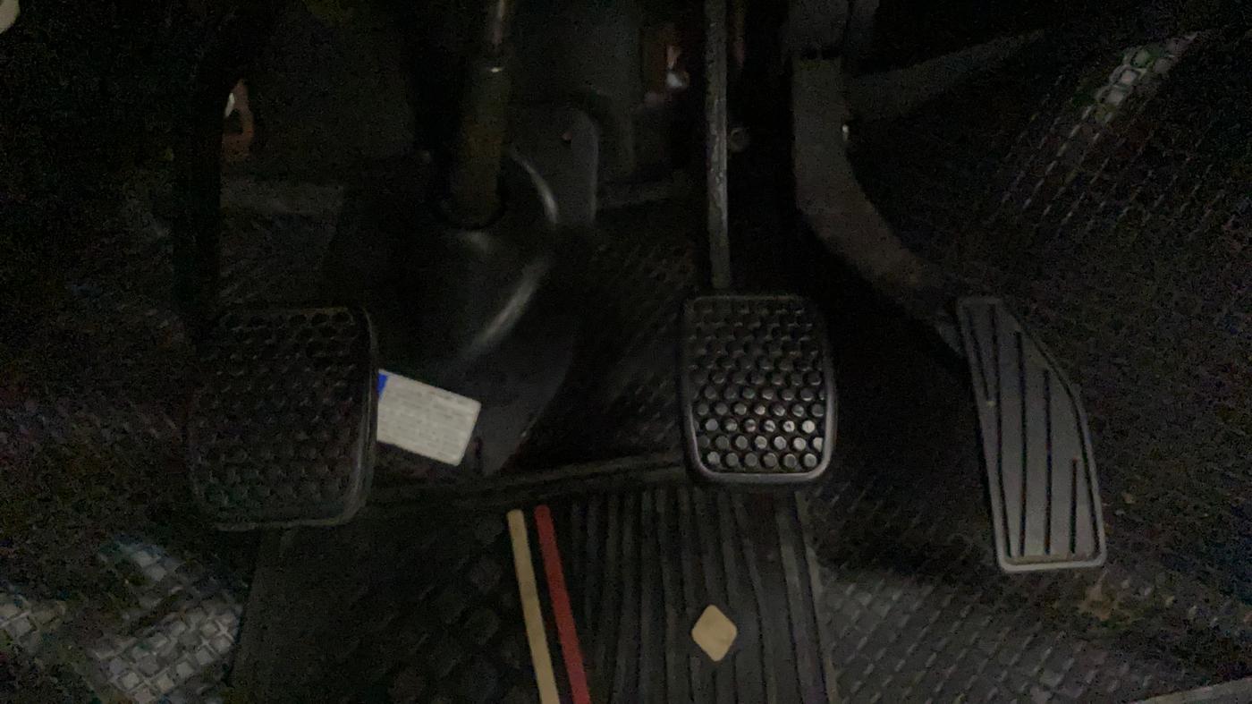 2017 Maruti Alto K10 VXI, Petrol, Manual, 91,773 km, Pedals