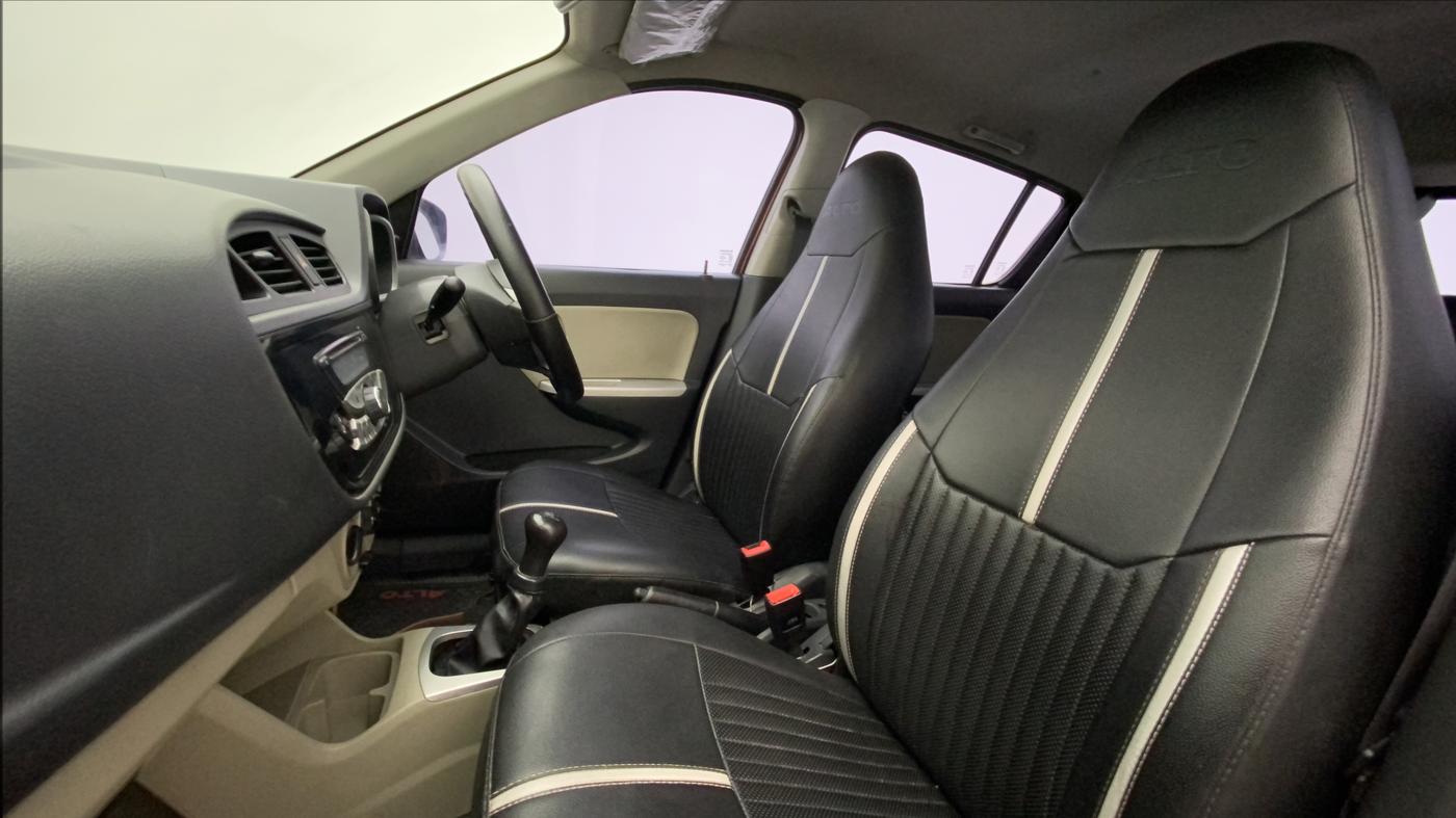 2017 Maruti Alto K10 VXI, Petrol, Manual, 91,773 km, Right Side Front Door Cabin