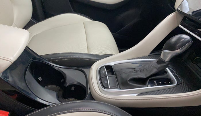 2021 MG ASTOR SAVVY 1.5 CVT, Petrol, Automatic, 40,061 km, Gear Lever