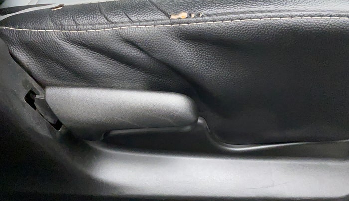 2018 Maruti Celerio X ZXI, Petrol, Manual, 25,004 km, Driver Side Adjustment Panel
