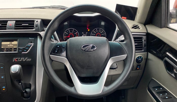 2016 Mahindra Kuv100 K8 6 STR, Petrol, Manual, 37,180 km, Steering Wheel Close Up