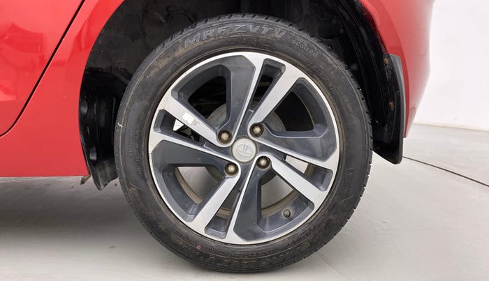 2021 Tata ALTROZ XZ PETROL, Petrol, Manual, 49,819 km, Left Rear Wheel