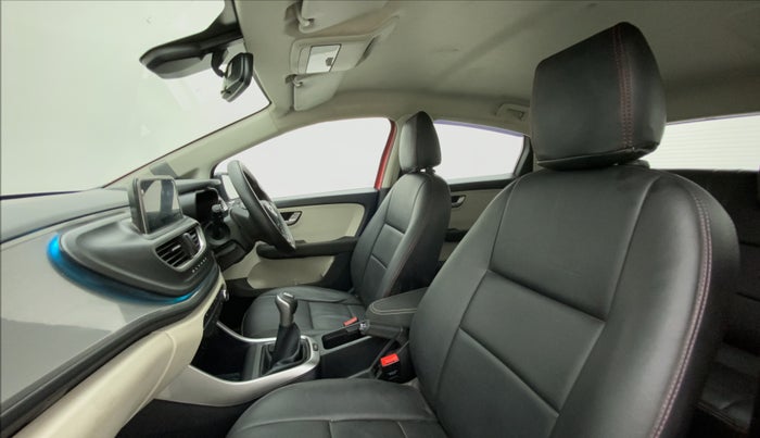 2021 Tata ALTROZ XZ PETROL, Petrol, Manual, 49,819 km, Right Side Front Door Cabin
