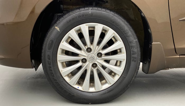 2017 Maruti Ciaz ZXI, Petrol, Manual, 31,654 km, Left Front Wheel