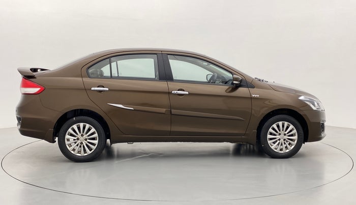 2017 Maruti Ciaz ZXI, Petrol, Manual, 31,654 km, Right Side View