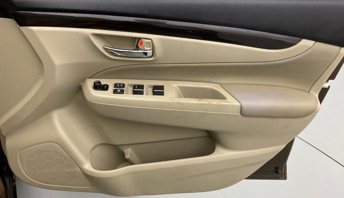 2017 Maruti Ciaz ZXI, Petrol, Manual, 31,654 km, Driver Side Door Panels Control