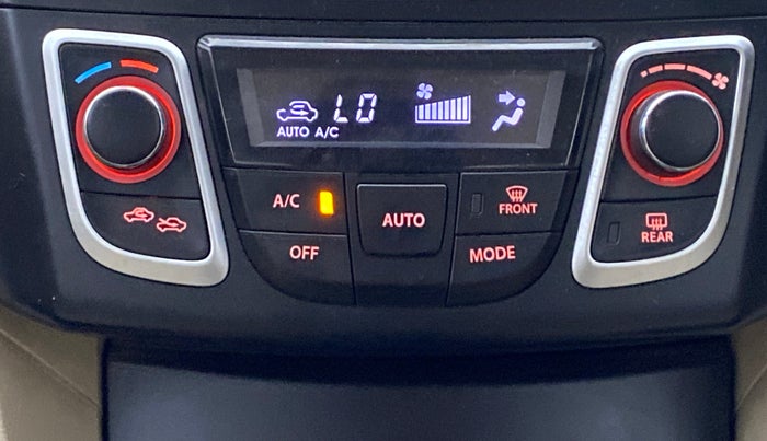 2017 Maruti Ciaz ZXI, Petrol, Manual, 31,654 km, Automatic Climate Control