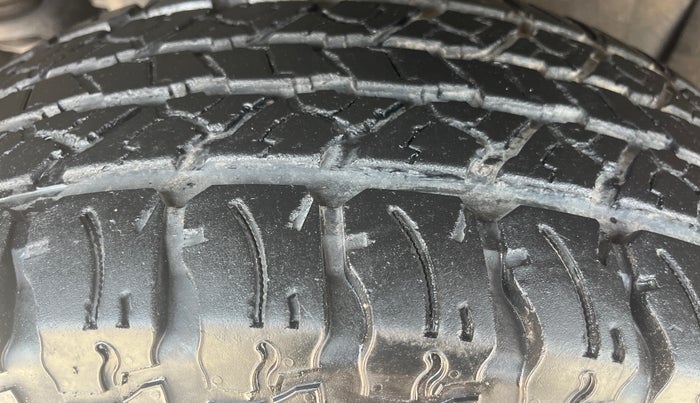 2022 Mahindra Thar LX HT PETROL 4WD MT, Petrol, Manual, 20,277 km, Left Front Tyre Tread