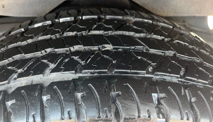 2022 Mahindra Thar LX HT PETROL 4WD MT, Petrol, Manual, 20,277 km, Left Rear Tyre Tread