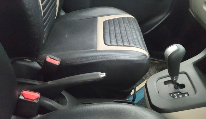 2019 Maruti New Wagon-R VXI (O) 1.0 AMT , Petrol, Automatic, 24,256 km, Gear Lever