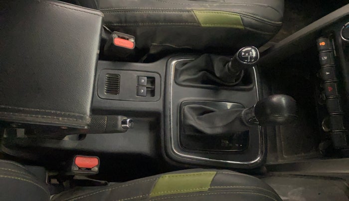 2021 Mahindra Thar LX PETROL HT 4WD AT, Petrol, Automatic, 36,203 km, Gear Lever