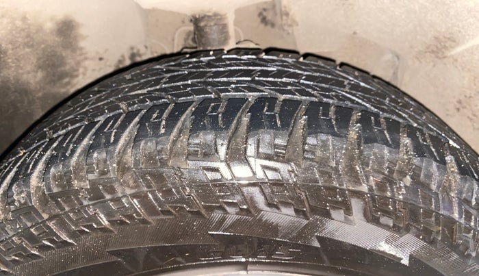 2021 Renault Duster RXZ 1.5 PETROL MT, Petrol, Manual, 85,624 km, Right Front Tyre Tread