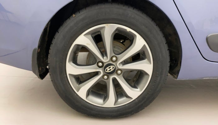 2014 Hyundai Xcent SX 1.2 (O), CNG, Manual, 1,22,025 km, Right Rear Wheel