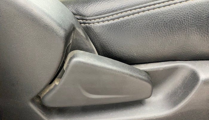 2018 Datsun Redi Go T(O) 1.0 AMT, Petrol, Automatic, 47,779 km, Driver Side Adjustment Panel