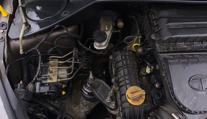 2018 Tata TIGOR XZA PETROL, Petrol, Automatic, 78,418 km, Engine View - Right