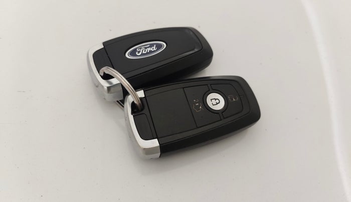 2019 Ford FREESTYLE TITANIUM 1.2 PETROL, Petrol, Manual, 56,903 km, Key Close Up