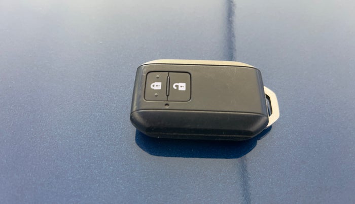 2019 Maruti Baleno ZETA CVT PETROL 1.2, Petrol, Automatic, 62,661 km, Key Close Up