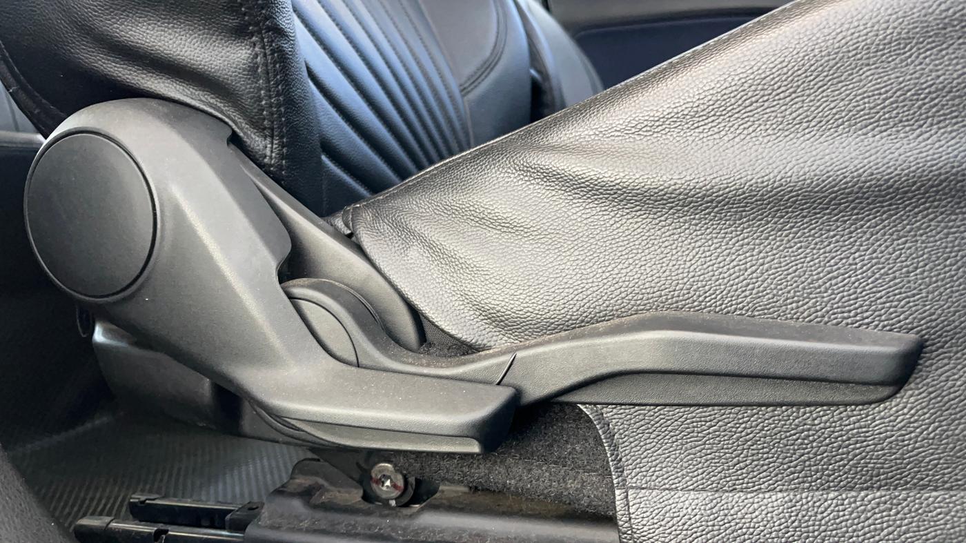 2019 Maruti Baleno ZETA CVT PETROL 1.2, Petrol, Automatic, 62,661 km, Driver Side Adjustment Panel