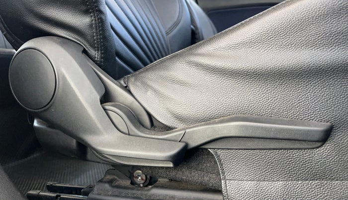 2019 Maruti Baleno ZETA CVT PETROL 1.2, Petrol, Automatic, 62,661 km, Driver Side Adjustment Panel