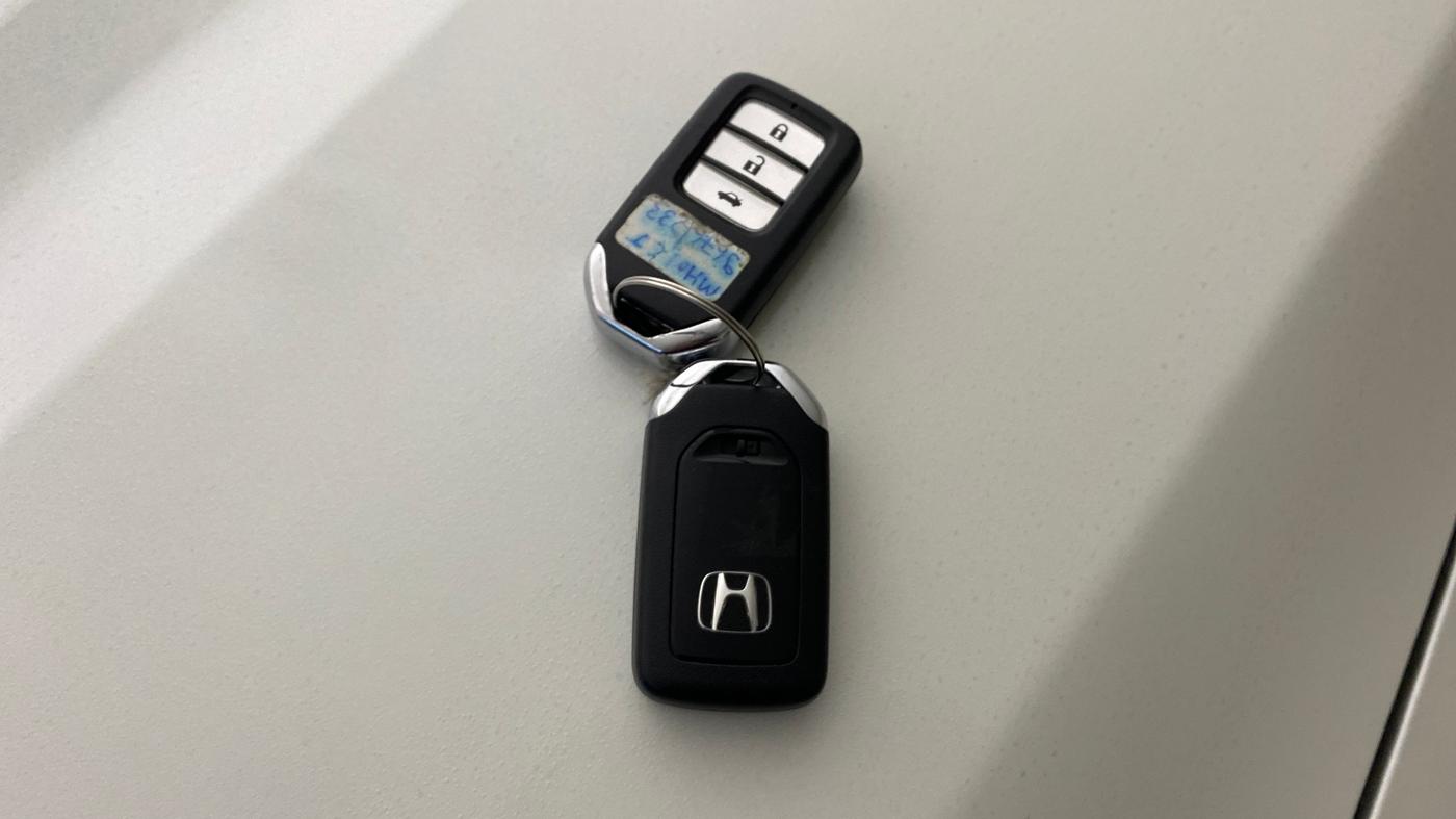 2018 Honda City 1.5L I-VTEC V MT, Petrol, Manual, 64,943 km, Key Close Up