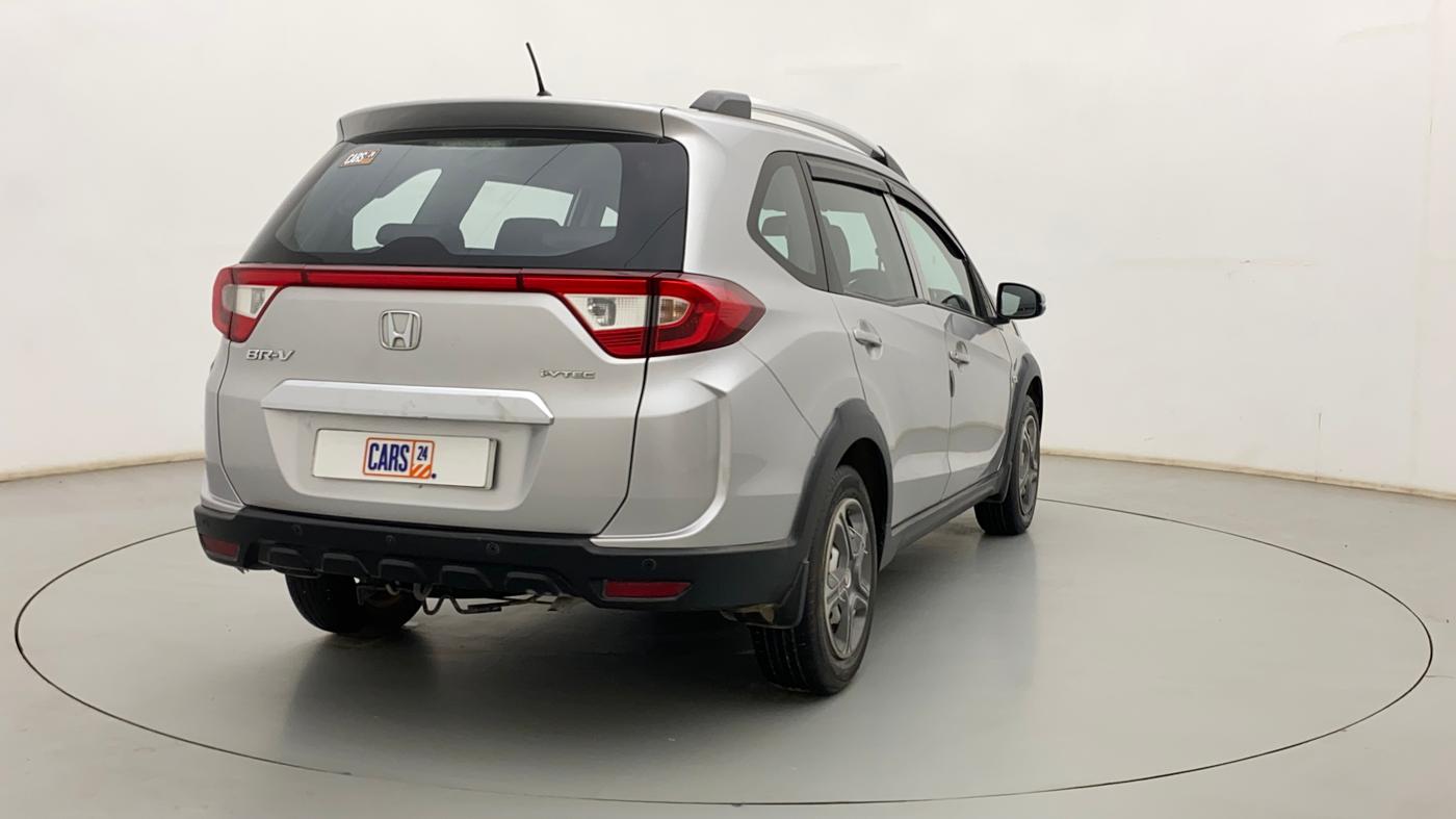 2017 Honda BR-V 1.5L I-VTEC E, Petrol, Manual, 1,23,292 km, Right Back Diagonal