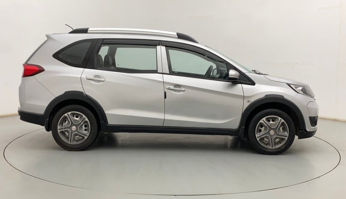 2017 Honda BR-V 1.5L I-VTEC E, Petrol, Manual, 1,23,292 km, Right Side View