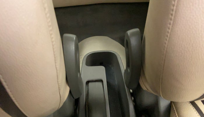 2014 Hyundai i10 SPORTZ 1.1 IRDE2, Petrol, Manual, 28,903 km, Driver Side Adjustment Panel