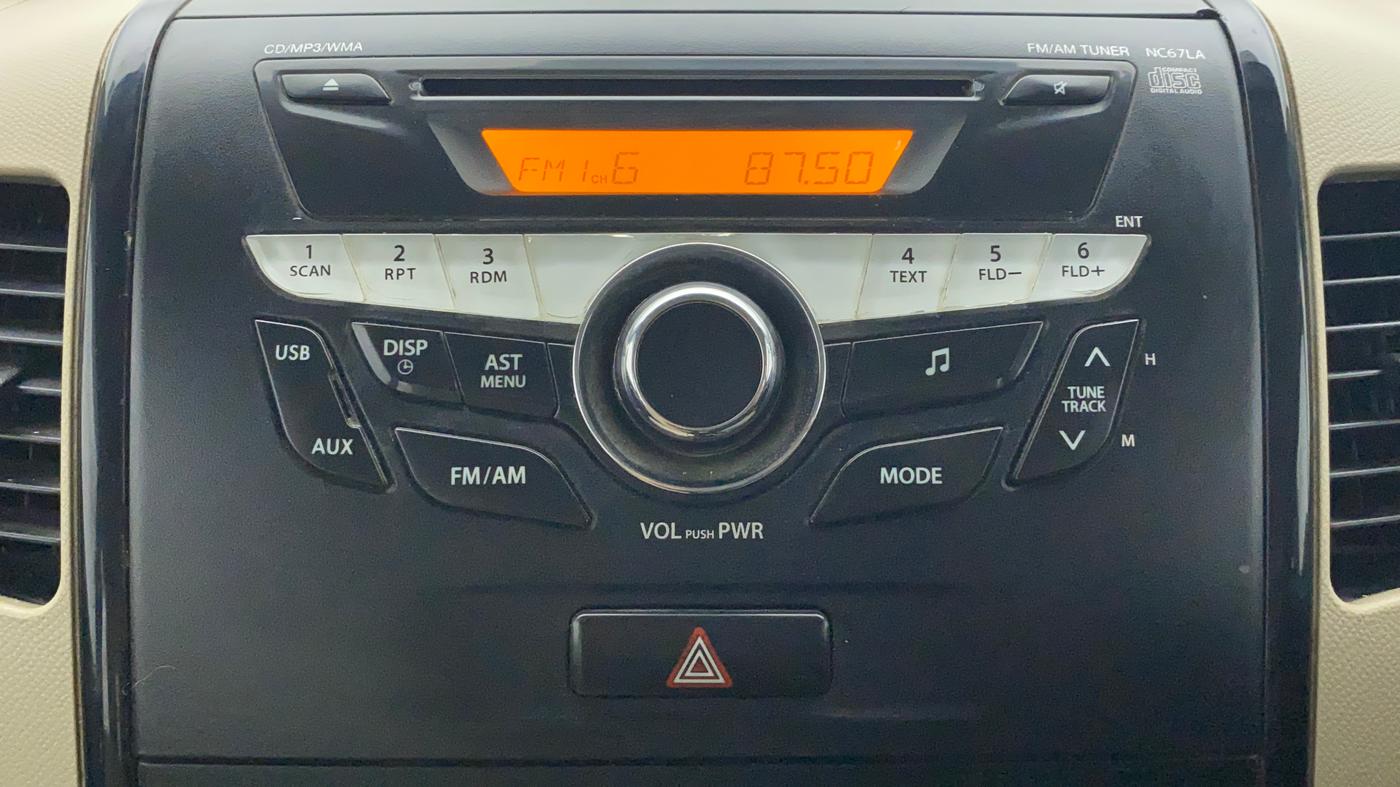 2017 Maruti Wagon R 1.0 VXI, CNG, Manual, 73,084 km, Infotainment System