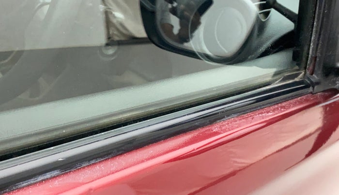 2014 Maruti Alto K10 LXI CNG, CNG, Manual, 30,630 km, Driver-side door - Weather strip has minor damage