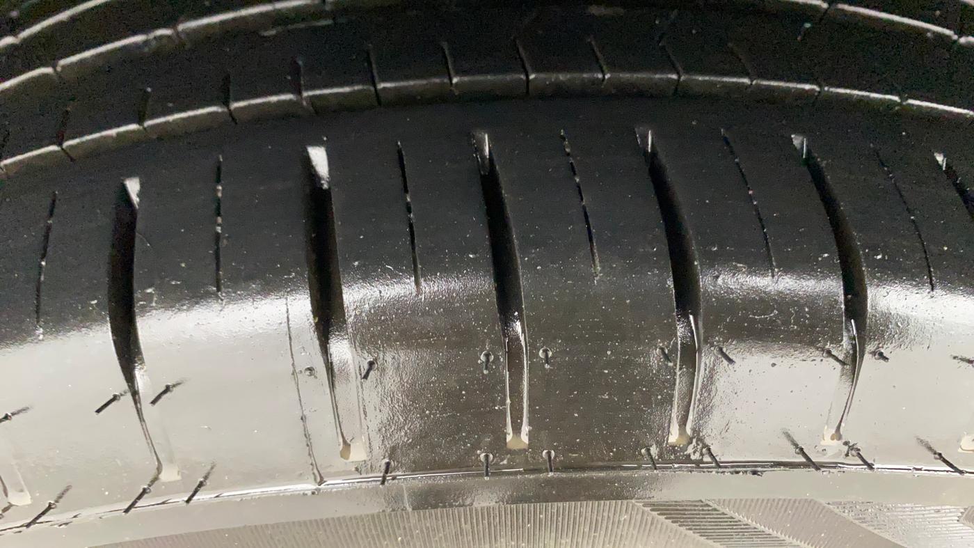 2020 Toyota Glanza G, Petrol, Manual, 64,711 km, Right Rear Tyre Tread