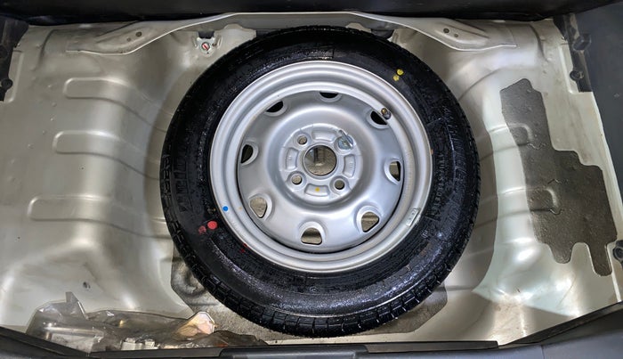 2016 Maruti Alto K10 LXI, Petrol, Manual, 14,254 km, Spare Tyre