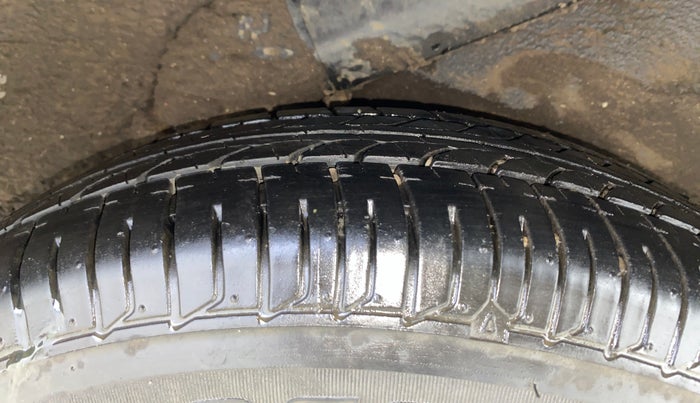 2013 Hyundai i10 SPORTZ 1.2, Petrol, Manual, 41,538 km, Left Rear Tyre Tread