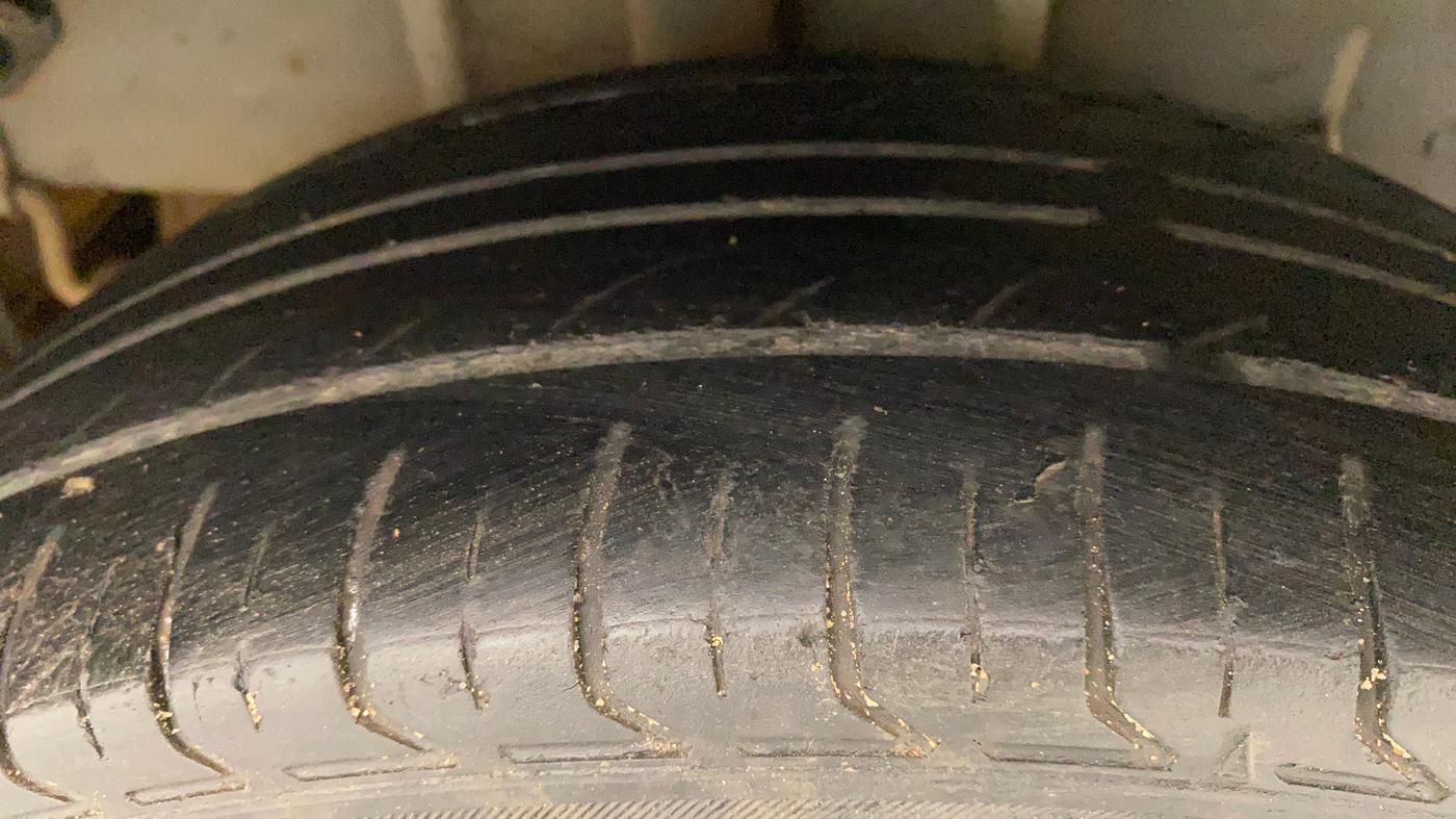 2017 Tata Tiago XT DIESEL, Diesel, Manual, 79,339 km, Right Rear Tyre Tread