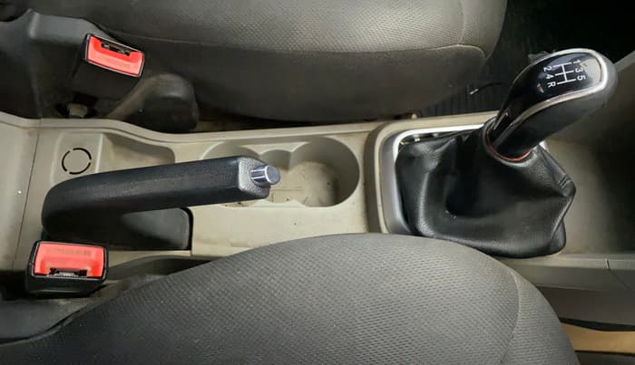 2017 Tata Tiago XT DIESEL, Diesel, Manual, 79,339 km, Gear Lever