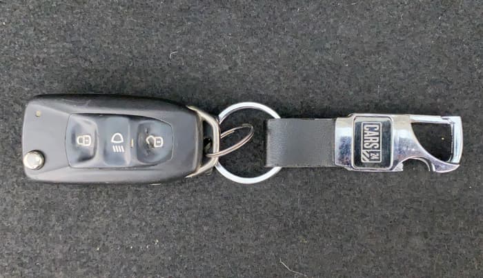 2017 Tata Tiago XT DIESEL, Diesel, Manual, 79,339 km, Key Close Up